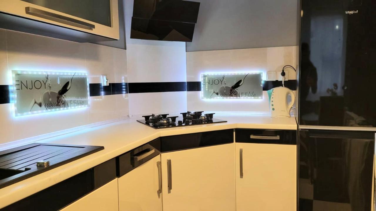 Apartment Luxury Oasis Srodmiescie Downtown 3 Os Krakow Bagian luar foto